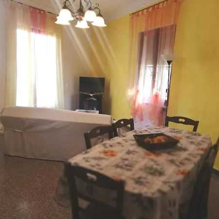 Apartment Casa Luca Diano San Pietro